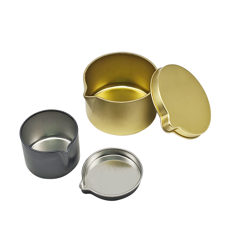 leak-proof spouted candle container